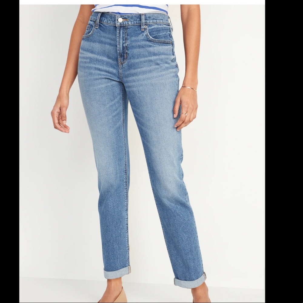 🥳HP🥳 Old Navy Boyfriend Jeans